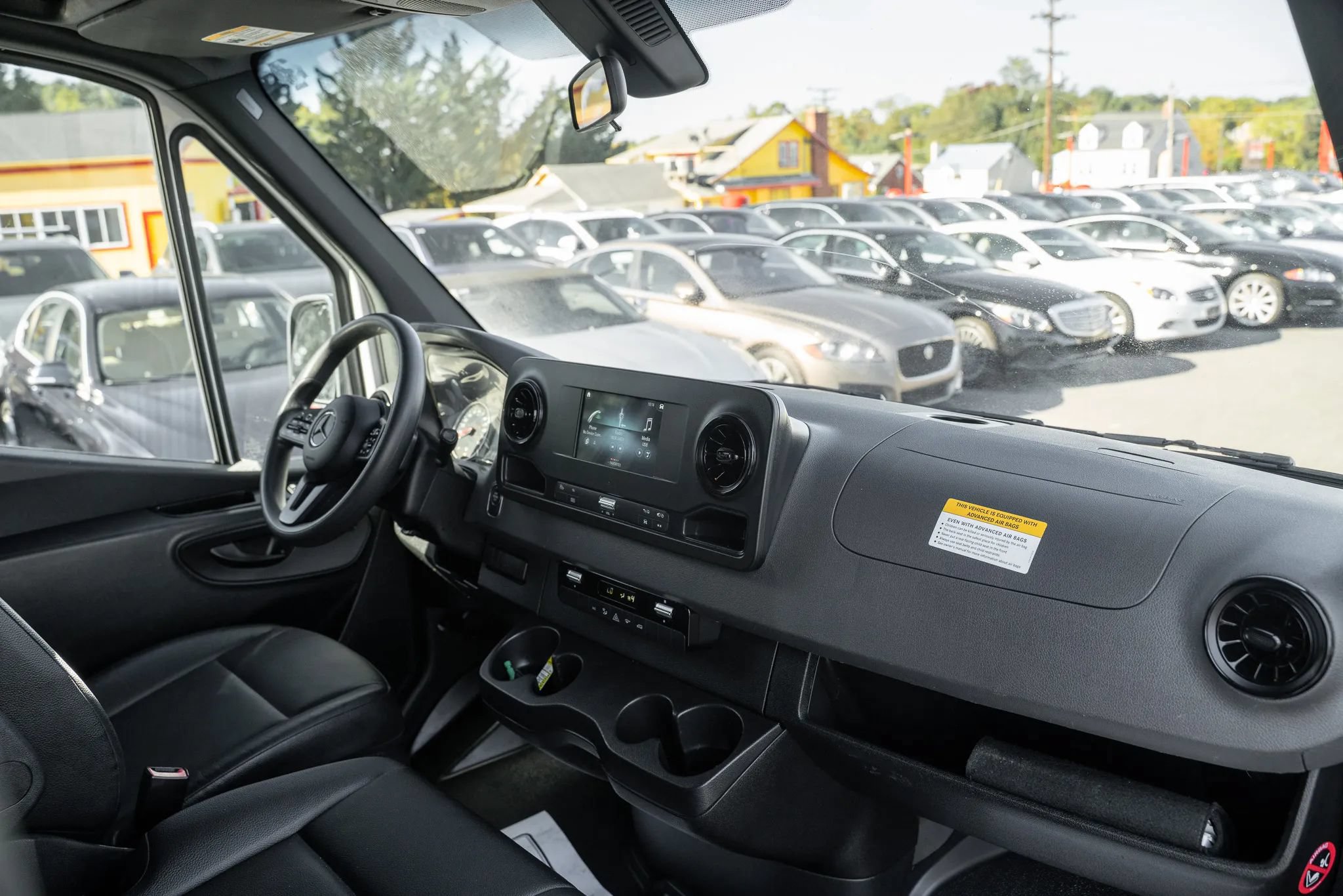 Used 2024 Mercedes-Benz Sprinter 2500 w/ Acoustic Package image 12