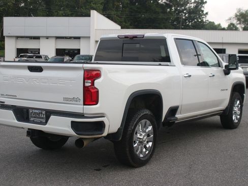 Used 2023 Chevrolet Silverado 2500 High Country AWD/4WD image 7