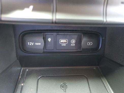 Used 2020 Hyundai Santa Fe SEL w/ Convenience + Premium Package AWD/4WD image 22