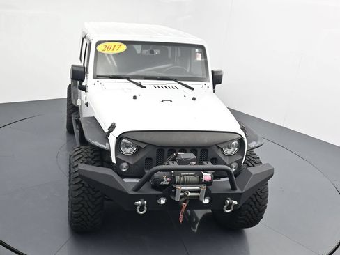 Used 2017 Jeep Wrangler Unlimited Sahara w/ Max Tow Package AWD/4WD image 24