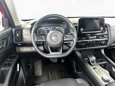 Used 2023 Nissan Pathfinder SV w/ Lighting Package (N92) AWD/4WD image 2