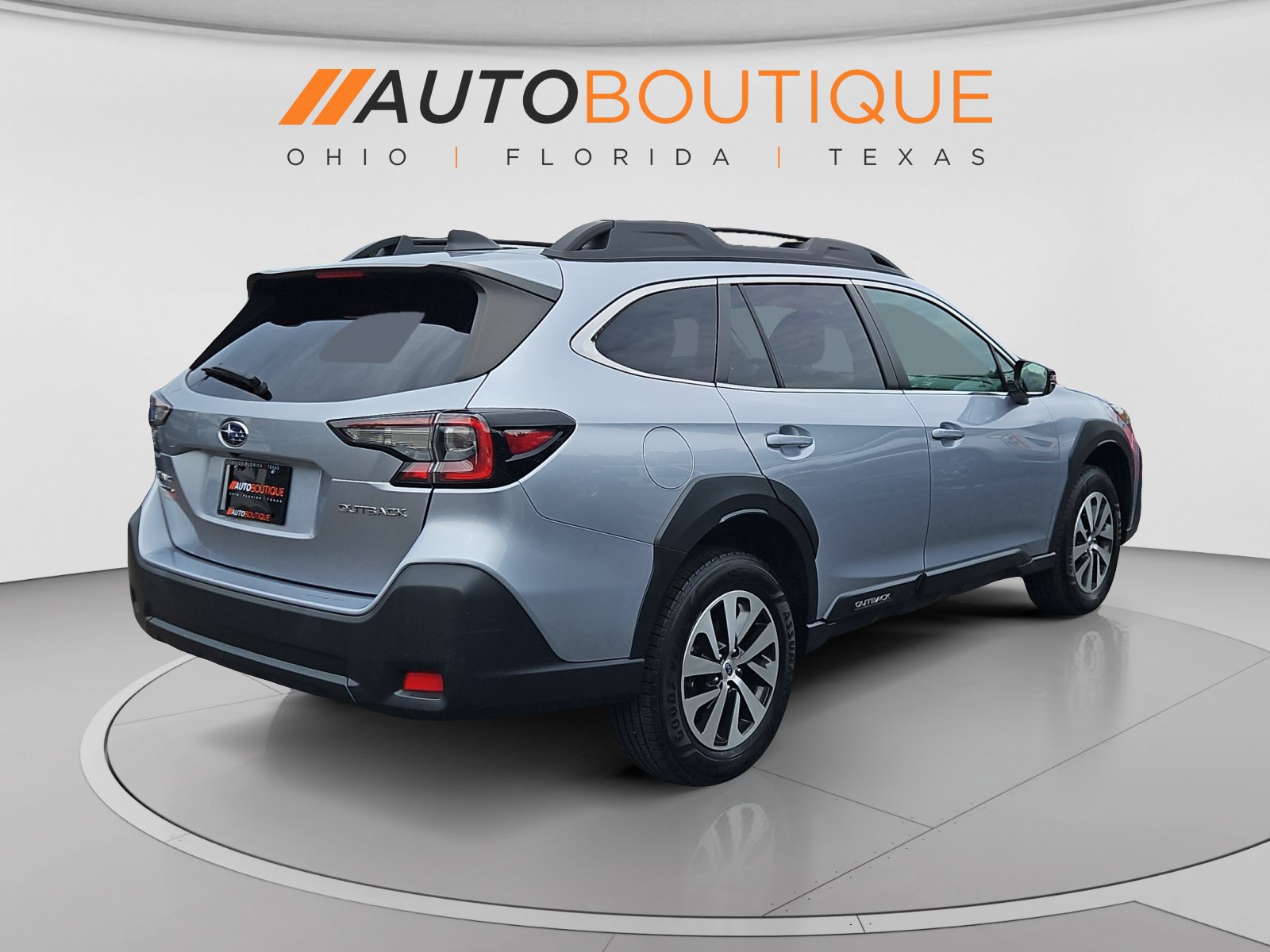Used 2024 Subaru Outback Premium AWD/4WD image 5