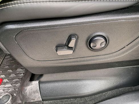 Used 2022 RAM 1500 Big Horn AWD/4WD image 27