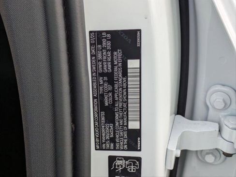 New 2026 Volvo XC60 T8 Polestar w/ Protection Package Premier image 15