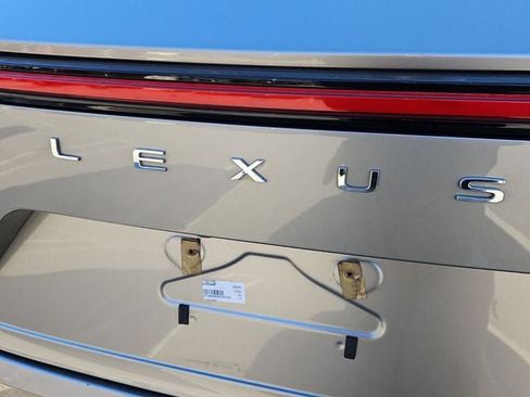 Used 2023 Lexus NX 250 FWD w/ Towing Package (2000 Lbs) image 35