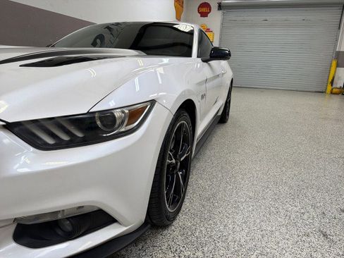 Used 2017 Ford Mustang GT Premium w/ Equipment Group 401A image 10