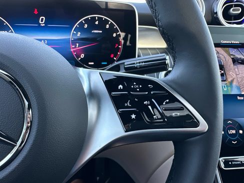 New 2026 Mercedes-Benz GLC 300 image 33