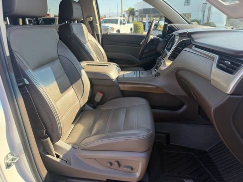 Used 2019 GMC Yukon Denali w/ Open Road Package AWD/4WD image 19
