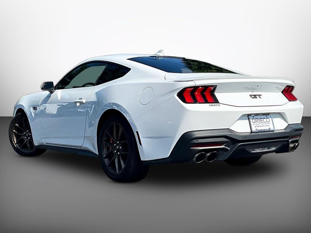 Used 2025 Ford Mustang GT Premium RWD image 5