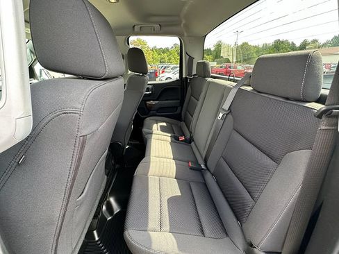 Used 2018 GMC Sierra 1500 SLE w/ SLE Value Package AWD/4WD image 25