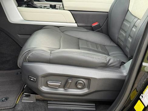 Used 2024 Toyota Tundra Capstone AWD/4WD image 14