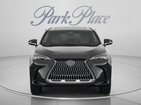 Used 2024 Lexus NX 350h AWD image 11