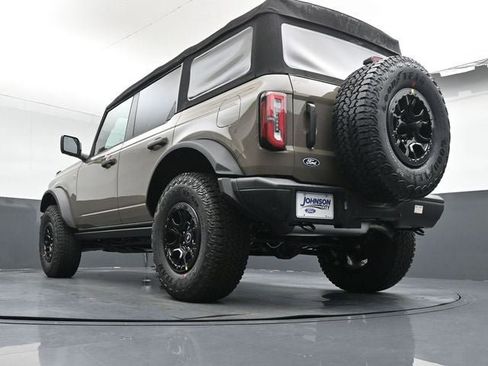 New 2026 Ford Bronco Badlands AWD/4WD image 28