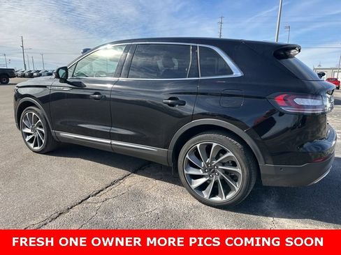 Used 2022 Lincoln Nautilus Reserve w/ Equipment Group 202A image 15