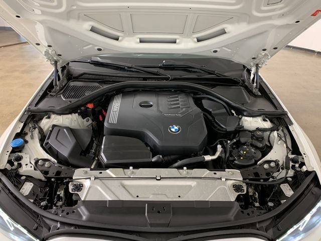 Used 2023 BMW 330i xDrive Sedan w/ Driving Assistance Package AWD/4WD image 42