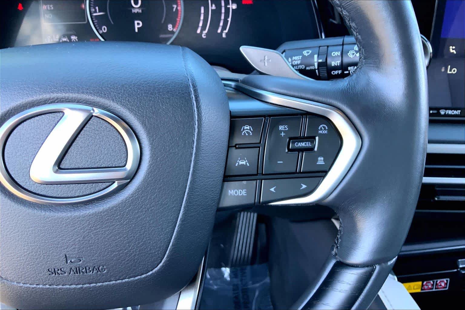 Certified 2024 Lexus RX 350 Premium w/ Cold Area Package AWD/4WD image 25