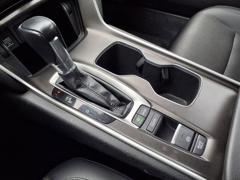 Certified 2022 Honda Accord Sport image 12