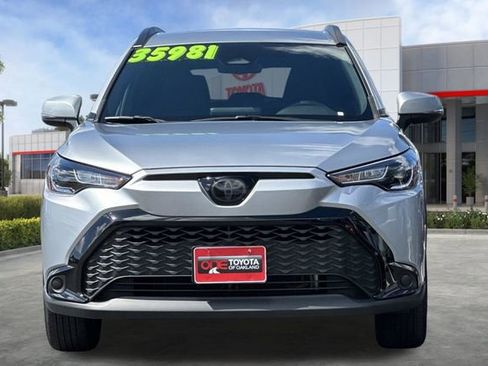 Used 2024 Toyota Corolla Cross AWD Hybrid image 10