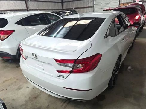 Used 2020 Honda Accord Sport image 3