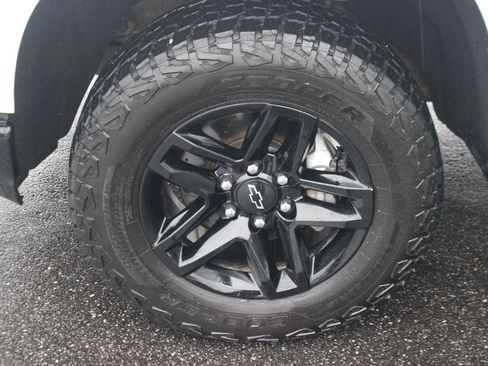 Used 2021 Chevrolet Silverado 1500 LT Trail Boss w/ Convenience Package II image 41