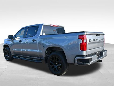 Used 2023 Chevrolet Silverado 1500 Custom w/ Rally Edition AWD/4WD image 5