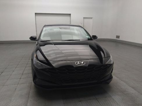 Used 2022 Hyundai Elantra Blue FWD image 14