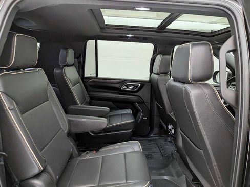 Certified 2024 GMC Yukon XL SLT image 23