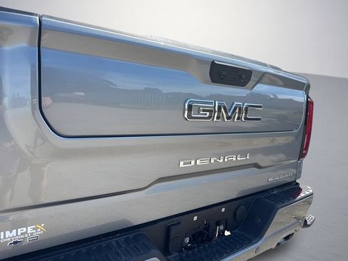Used 2025 GMC Sierra 1500 Denali Ultimate AWD/4WD image 36