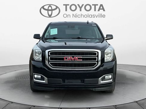 Used 2019 GMC Yukon XL SLT w/ Open Road Package image 9