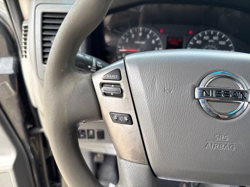 Used 2013 Nissan NV 2500 SV w/ Side Curtain Airbag Pkg RWD image 25