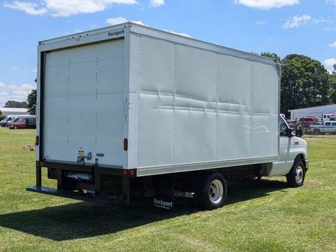 Used 2023 Ford E-350 and Econoline 350 Super Duty w/ Driver's Safety Package RWD image 3