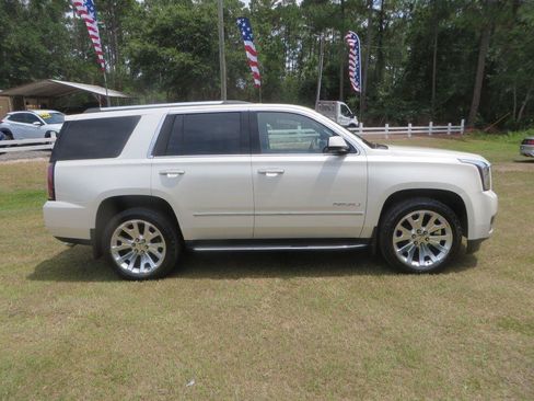 Used 2015 GMC Yukon Denali w/ Open Road Package AWD/4WD image 5