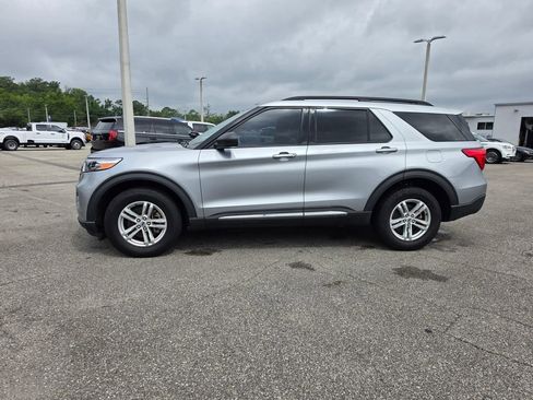 Used 2022 Ford Explorer XLT w/ Class IV Trailer Tow Package AWD/4WD image 9