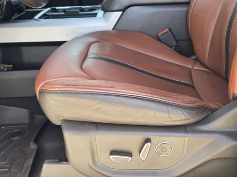 Used 2021 Ford F450 King Ranch w/ King Ranch Ultimate Package image 28