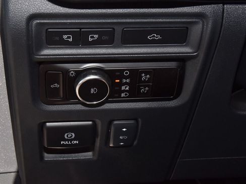 Used 2023 Ford F150 Lariat w/ Equipment Group 502A High AWD/4WD image 32