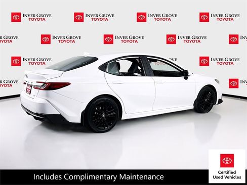 Certified 2025 Toyota Camry SE image 5