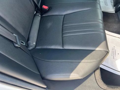 Used 2020 Honda Accord Touring image 19