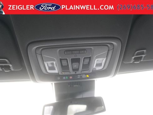 Used 2024 Chevrolet Silverado 2500 High Country AWD/4WD image 30
