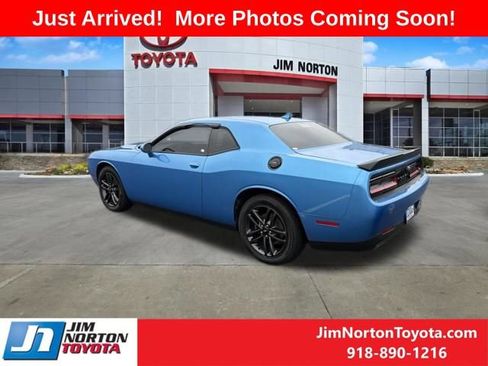 Used 2019 Dodge Challenger SXT w/ Plus Package AWD/4WD image 6