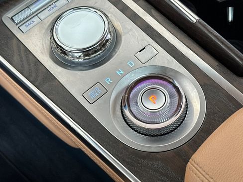 Used 2024 Genesis GV80 3.5T w/ Advanced Package image 21