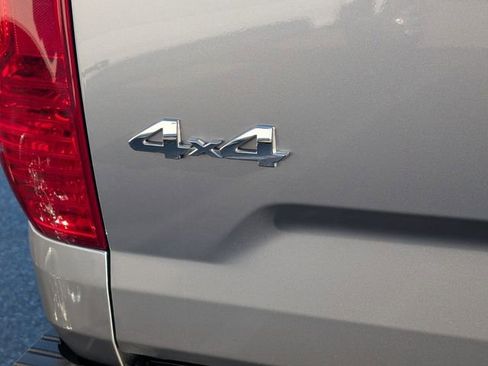 Used 2020 Toyota Tundra SR5 w/ SR5 Leather Package image 11