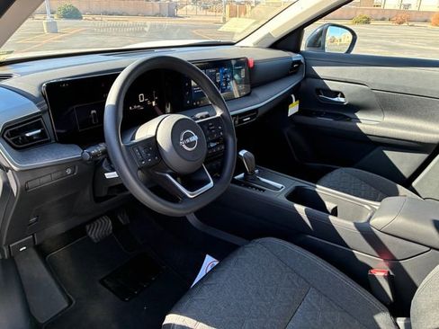 New 2026 Nissan Kicks SV w/ SV Premium Package image 11