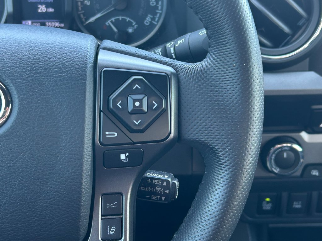 Certified 2023 Toyota Tacoma TRD Off-Road w/ Technology Package AWD/4WD image 36