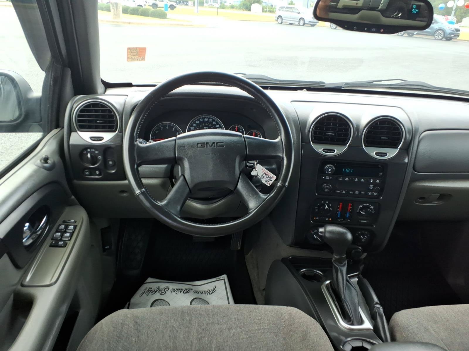 Used 2004 GMC Envoy SLE w/ Preferred Equipment Group AWD/4WD image 9