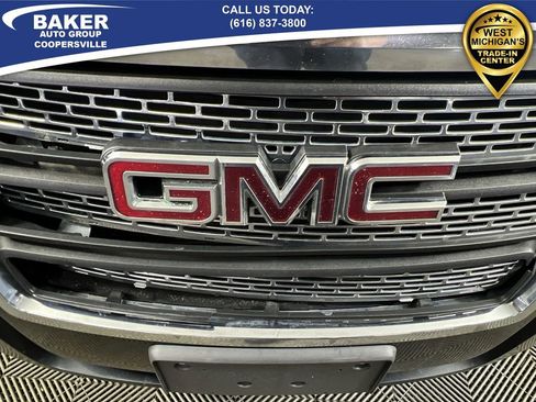 Used 2011 GMC Terrain SLT w/ Cargo Package image 28