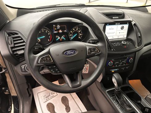 Used 2018 Ford Escape SE w/ SE Sync 3 Package FWD image 14