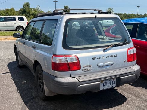Used 2002 Subaru Forester L AWD/4WD image 3
