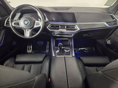 Used 2022 BMW X5 xDrive40i w/ M Sport Package AWD/4WD image 28