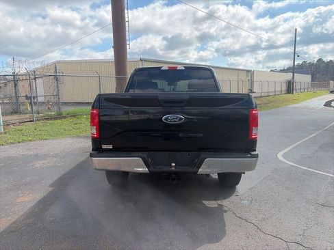 Used 2016 Ford F150 XLT image 6
