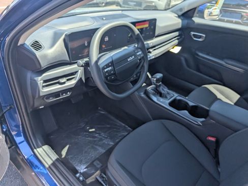 New 2026 Kia K4 FWD image 12